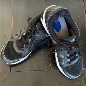 Men’s Aero Tennis Shoes